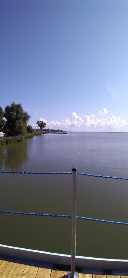 Houseboat Arka 1 - Domki Na Wodzie, Rower Wodny, Wifi, Parking Mielno  Exterior photo