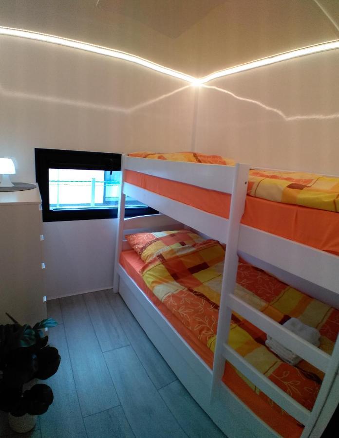 Houseboat Arka 1 - Domki Na Wodzie, Rower Wodny, Wifi, Parking Mielno  Exterior photo