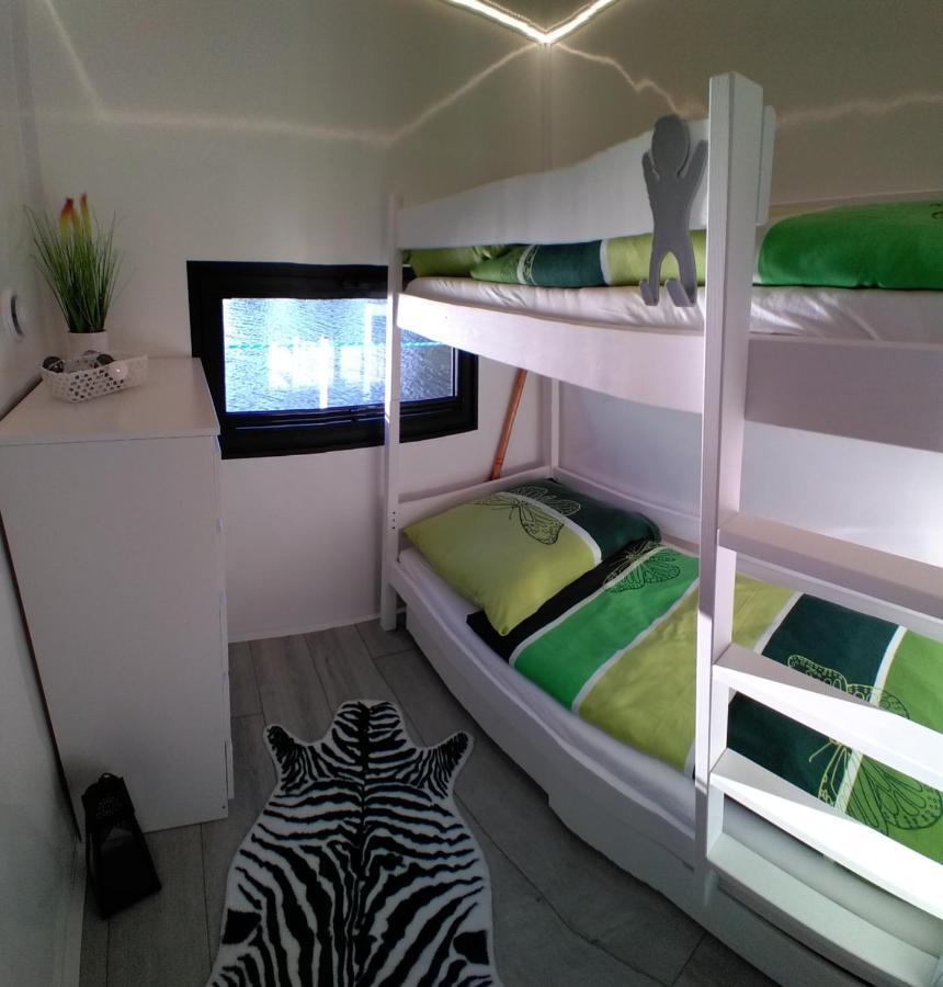 Houseboat Arka 1 - Domki Na Wodzie, Rower Wodny, Wifi, Parking Mielno  Exterior photo