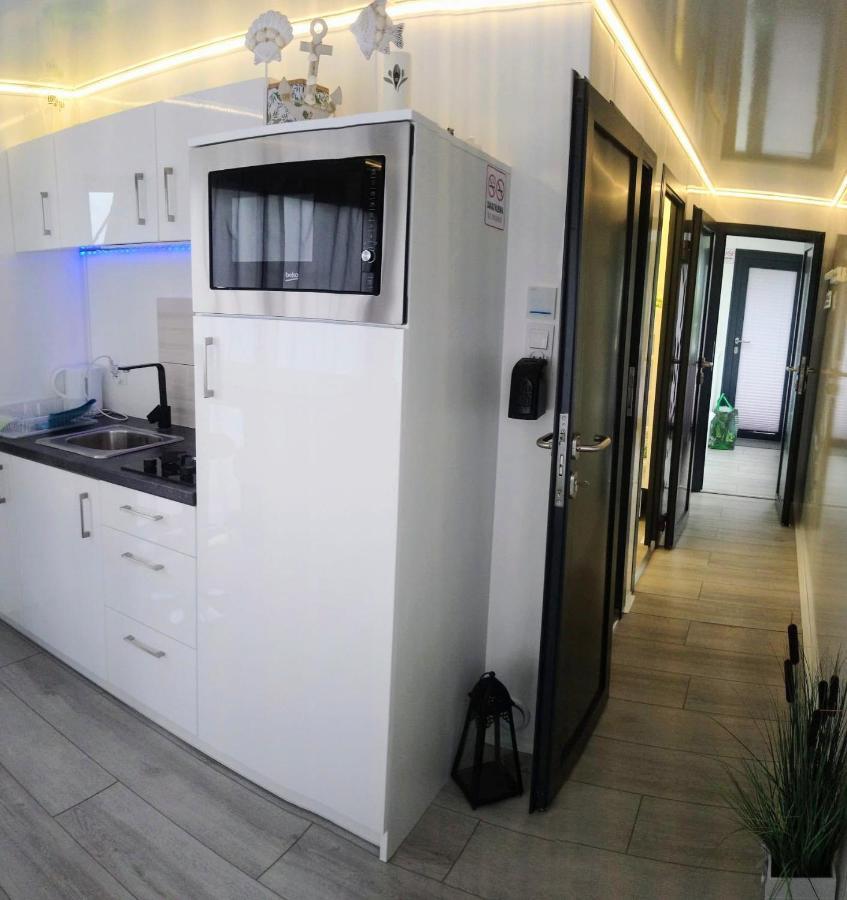Houseboat Arka 1 - Domki Na Wodzie, Rower Wodny, Wifi, Parking Mielno  Exterior photo