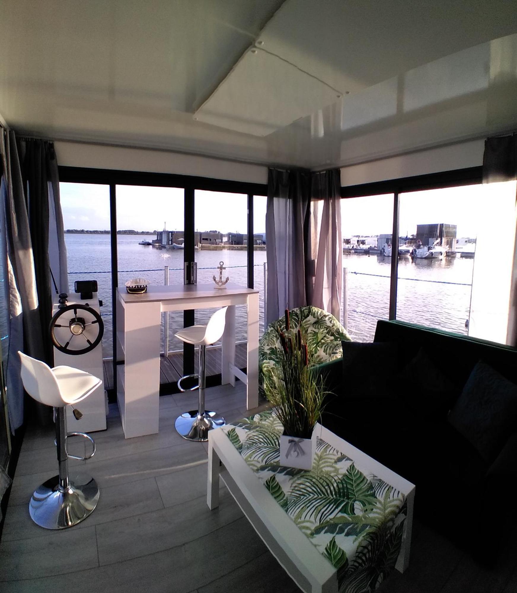 Houseboat Arka 1 - Domki Na Wodzie, Rower Wodny, Wifi, Parking Mielno  Exterior photo