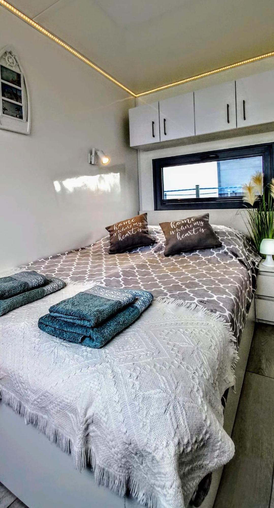 Houseboat Arka 1 - Domki Na Wodzie, Rower Wodny, Wifi, Parking Mielno  Exterior photo